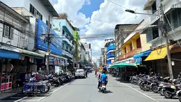 Gambar kecil: jalan-niphatuthit