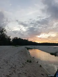 Gambar kecil: pantai-samila